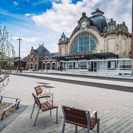 Appartement Cozy En Face De La Gare - Saint-Brieuc Dış mekan fotoğraf