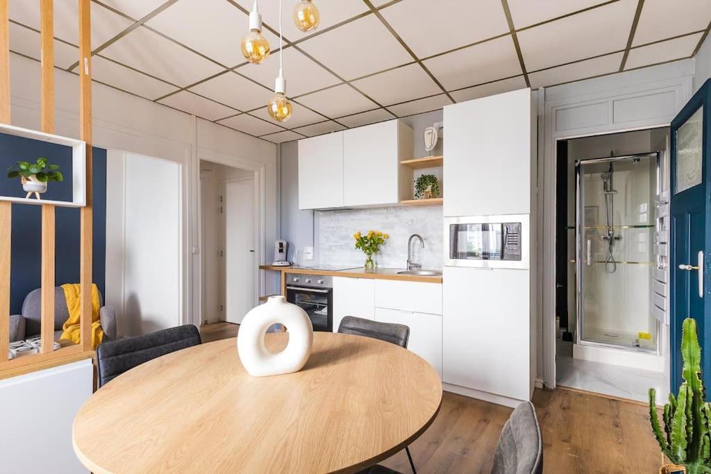Appartement Cozy En Face De La Gare - Saint-Brieuc Dış mekan fotoğraf