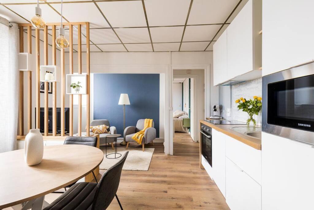 Appartement Cozy En Face De La Gare - Saint-Brieuc Dış mekan fotoğraf
